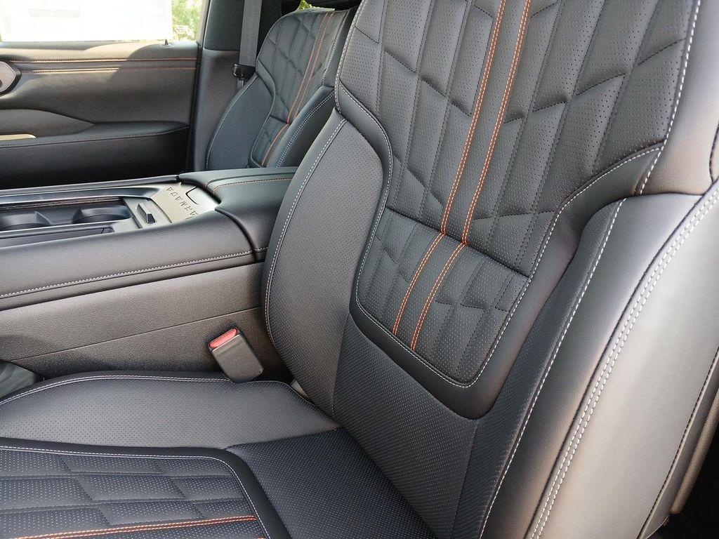 new 2025 Nissan Armada car, priced at $76,301