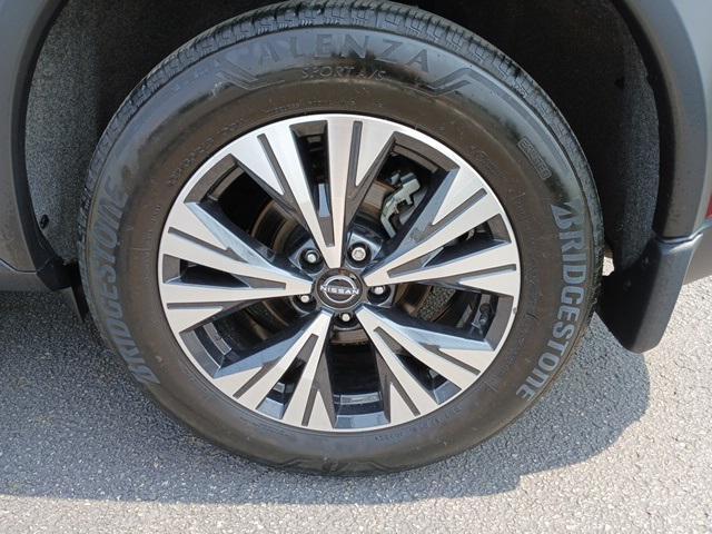 used 2023 Nissan Rogue car, priced at $26,887