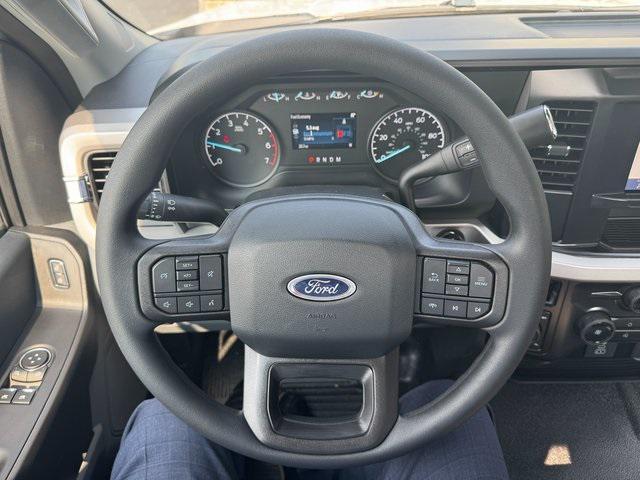 new 2025 Ford F-250 car, priced at $52,710
