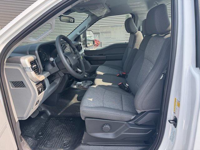 new 2025 Ford F-250 car, priced at $52,710