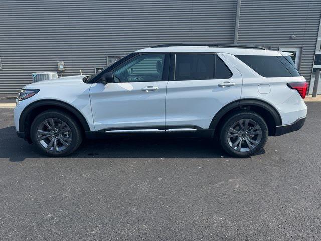 new 2025 Ford Explorer car, priced at $48,185