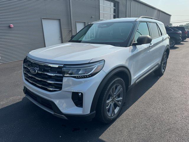 new 2025 Ford Explorer car, priced at $48,185