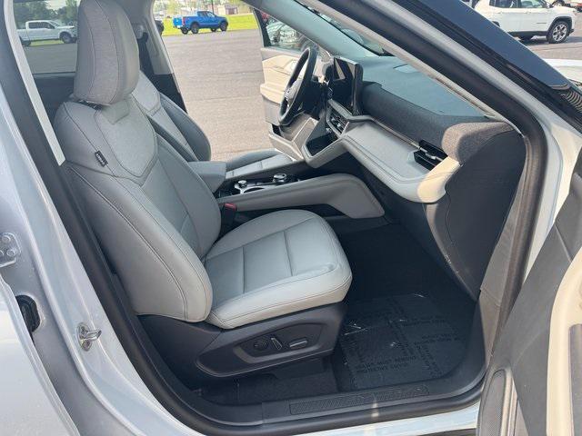 new 2025 Ford Explorer car, priced at $48,185
