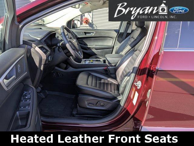used 2024 Ford Edge car, priced at $30,000