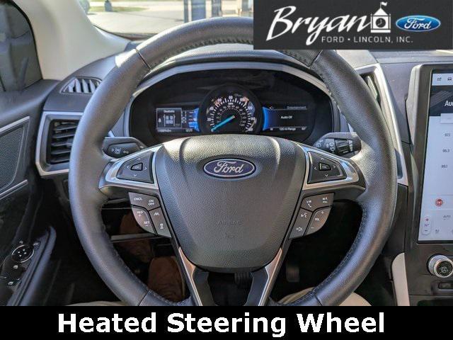 used 2024 Ford Edge car, priced at $30,000