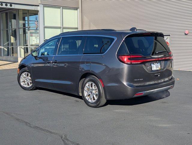 used 2022 Chrysler Pacifica car, priced at $25,000