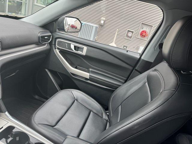used 2023 Ford Explorer car, priced at $36,328