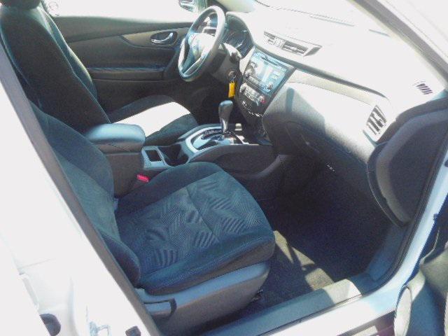 used 2016 Nissan Rogue car, priced at $9,831