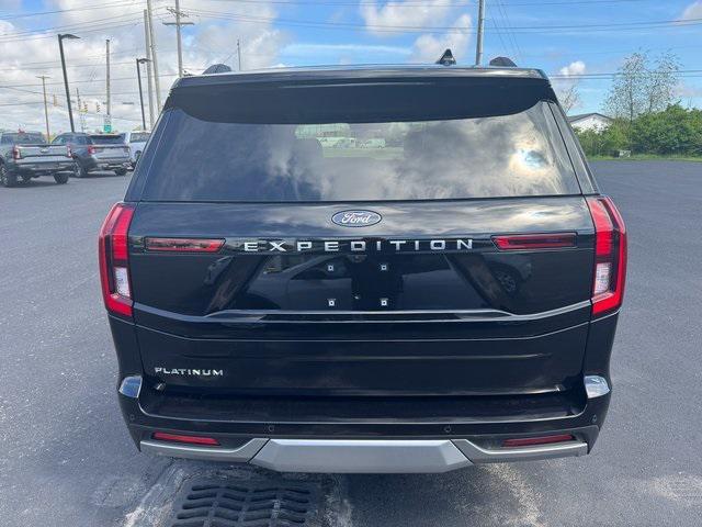 new 2025 Ford Expedition car, priced at $80,140