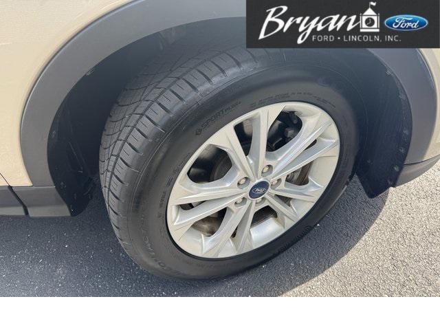 used 2017 Ford Escape car, priced at $13,497