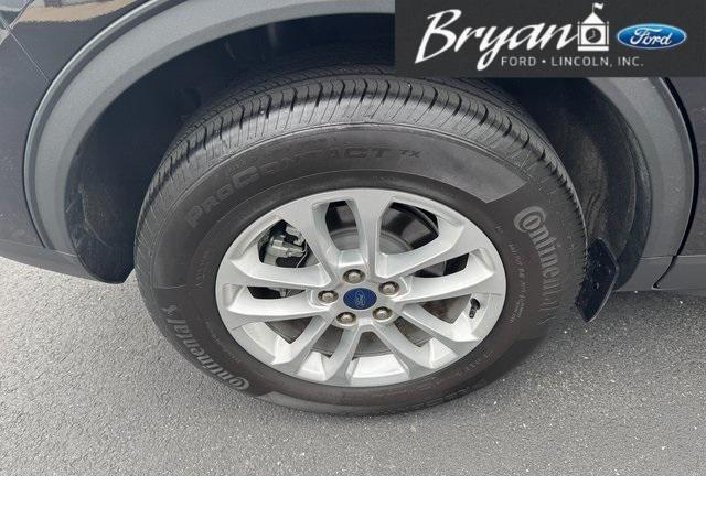 used 2022 Ford Escape car, priced at $23,674
