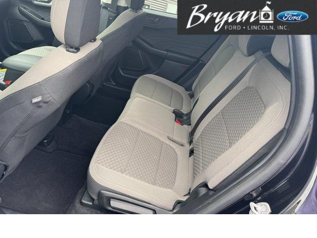 used 2022 Ford Escape car, priced at $23,674