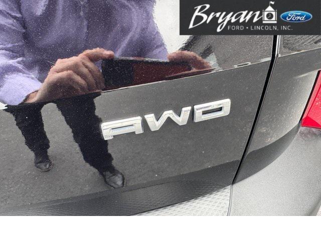 used 2022 Ford Escape car, priced at $23,674