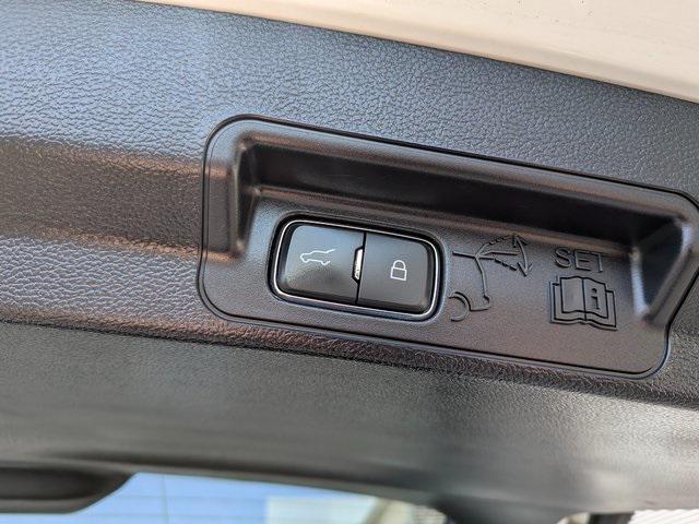 used 2022 Ford Explorer car, priced at $32,593