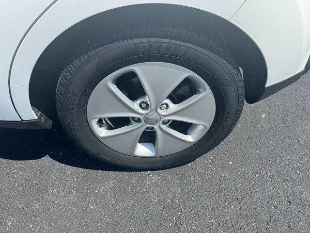 used 2016 Kia Soul car, priced at $8,000