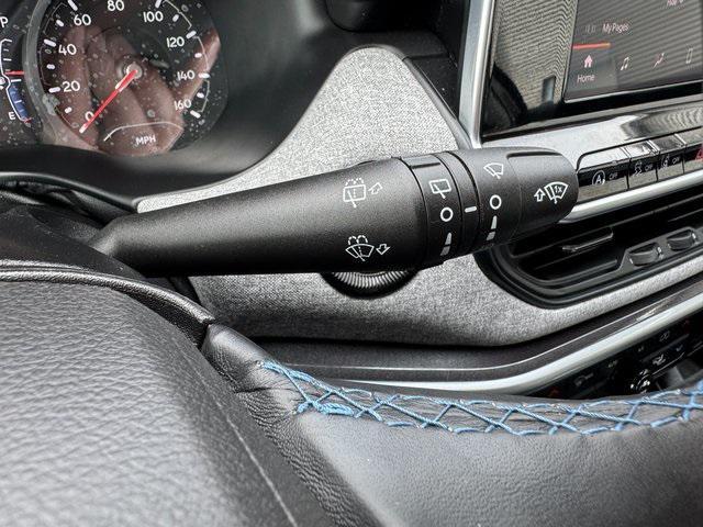 used 2022 Jeep Compass car, priced at $20,000