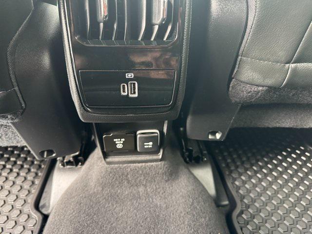 used 2022 Jeep Compass car, priced at $20,000