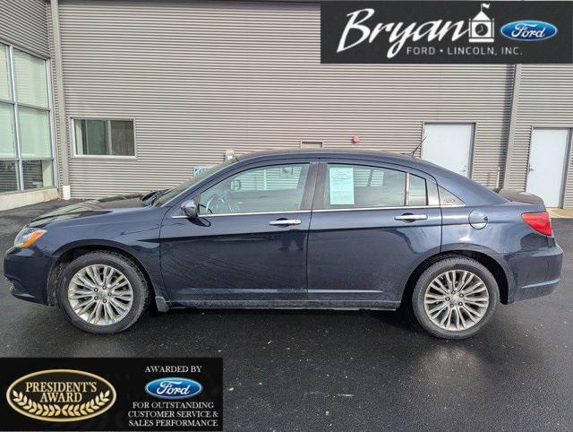 used 2011 Chrysler 200 car, priced at $5,000