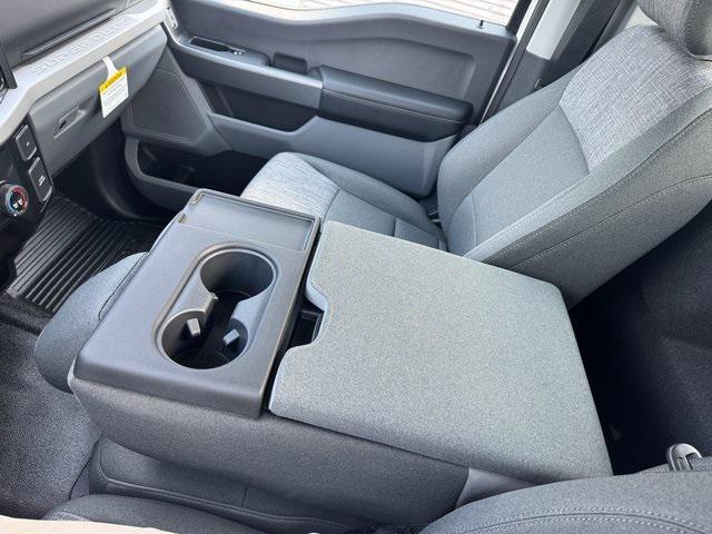 new 2025 Ford F-350 car, priced at $57,370