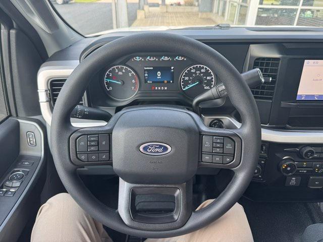 new 2025 Ford F-350 car, priced at $57,370