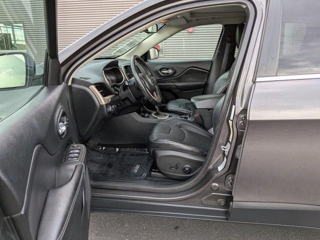 used 2014 Jeep Cherokee car, priced at $9,980