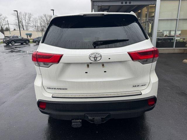 used 2018 Toyota Highlander car, priced at $25,000