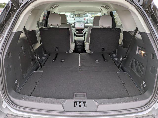 new 2025 Ford Explorer car, priced at $48,660