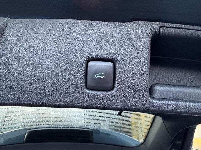 used 2022 Ford Escape car, priced at $22,670