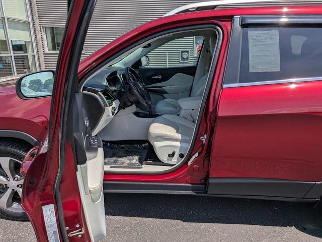 used 2019 Jeep Cherokee car, priced at $13,181