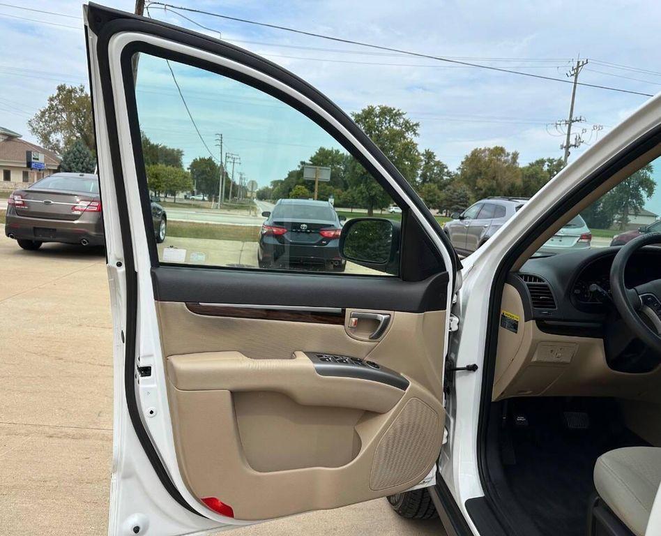 used 2011 Hyundai Santa Fe car, priced at $5,499