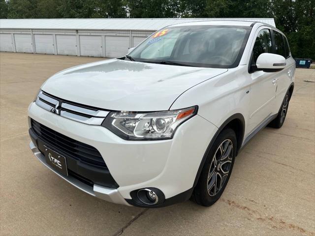used 2015 Mitsubishi Outlander car, priced at $12,999