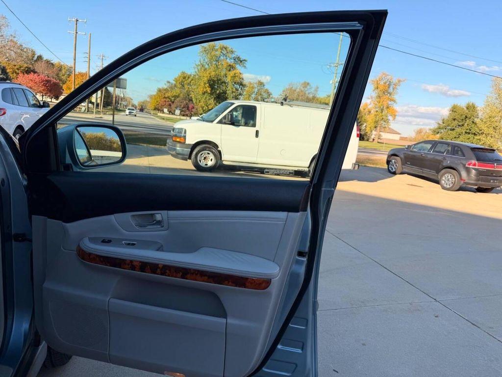 used 2006 Lexus RX 330 car, priced at $7,299