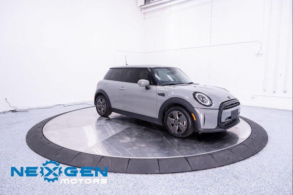 used 2023 MINI Hardtop car, priced at $16,250