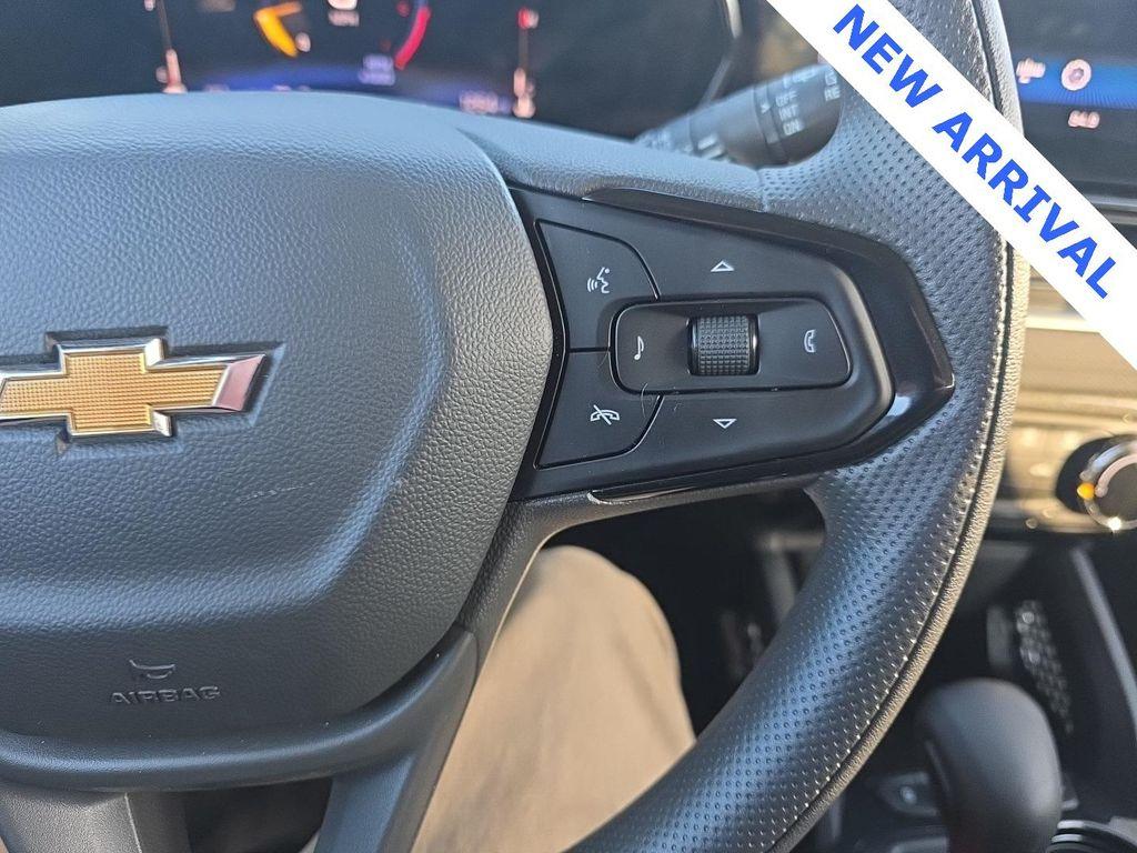 used 2025 Chevrolet TrailBlazer car, priced at $18,500