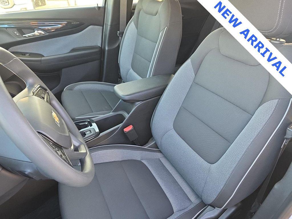 used 2025 Chevrolet TrailBlazer car, priced at $18,500