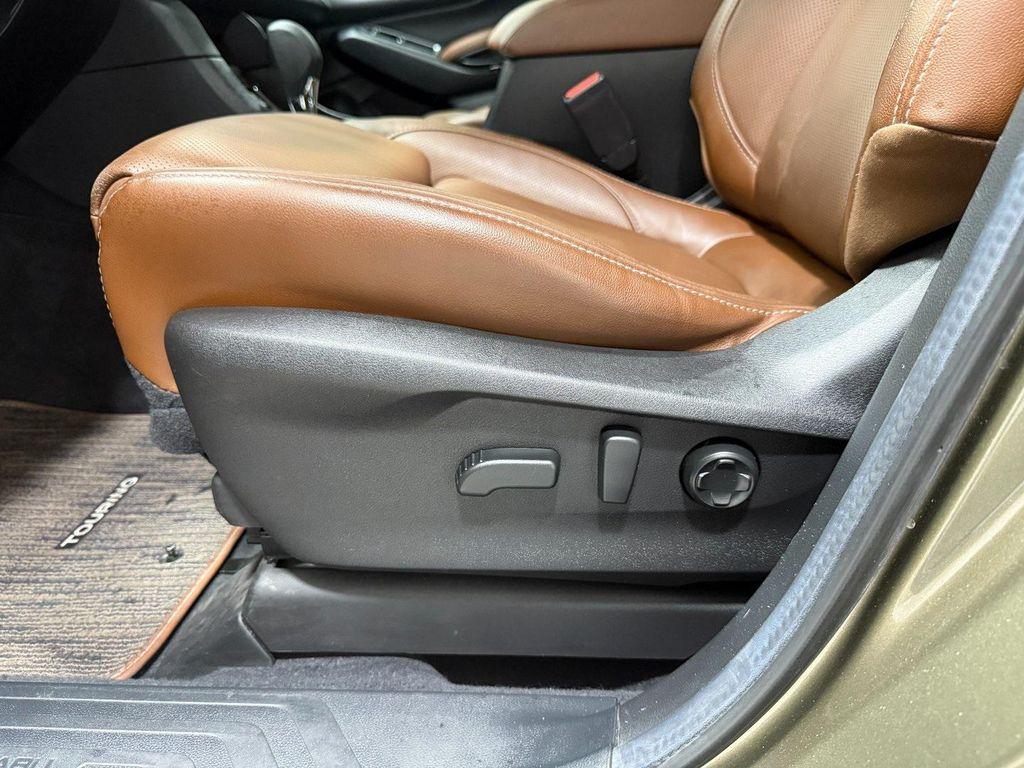 used 2024 Subaru Ascent car, priced at $28,500