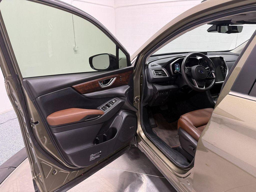 used 2024 Subaru Ascent car, priced at $28,500