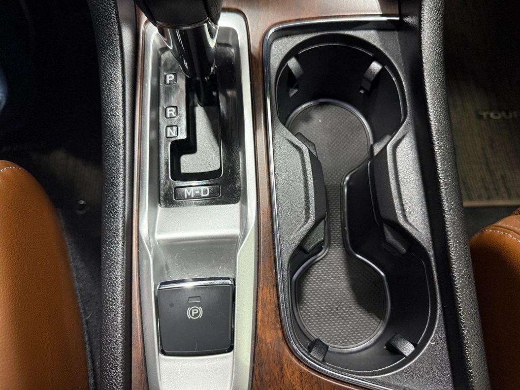 used 2024 Subaru Ascent car, priced at $28,500