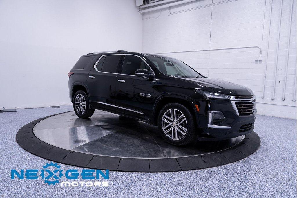used 2023 Chevrolet Traverse car, priced at $29,500
