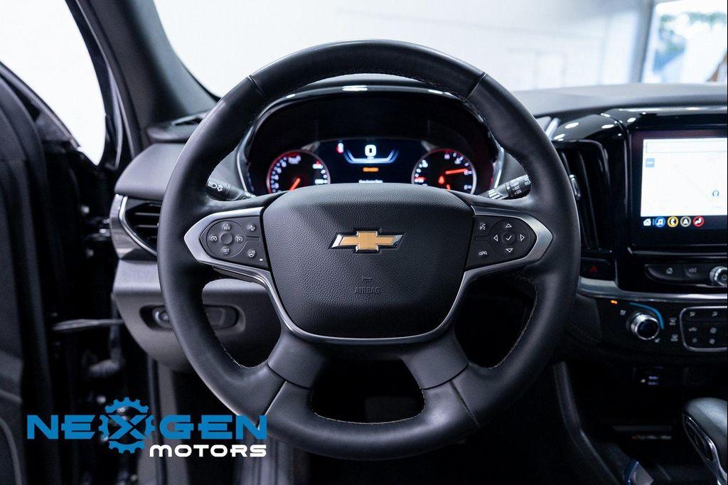 used 2023 Chevrolet Traverse car, priced at $29,500