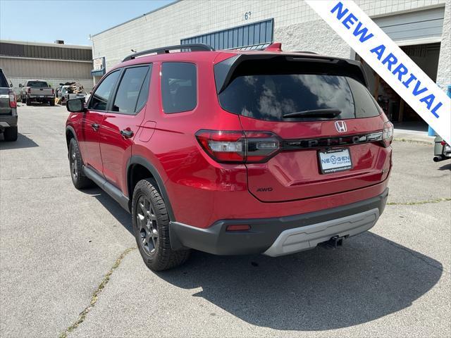 used 2025 Honda Pilot car, priced at $36,750