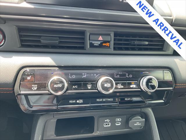 used 2025 Honda Pilot car, priced at $36,750