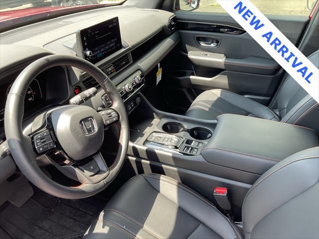 used 2025 Honda Pilot car, priced at $36,750