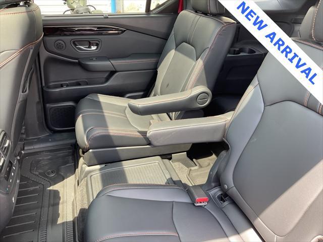 used 2025 Honda Pilot car, priced at $36,750
