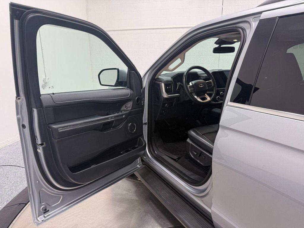 used 2024 Ford Expedition car, priced at $41,750