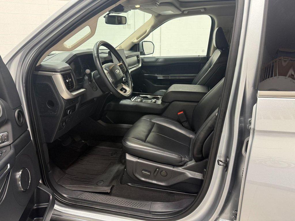 used 2024 Ford Expedition car, priced at $41,750