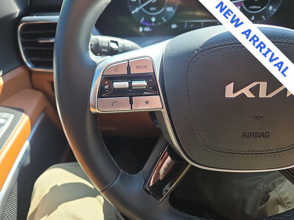 used 2024 Kia Telluride car, priced at $37,000