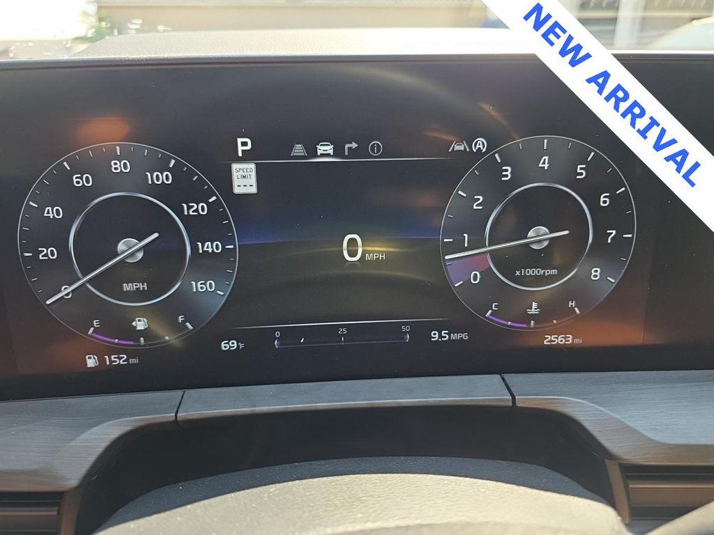 used 2024 Kia Telluride car, priced at $37,000
