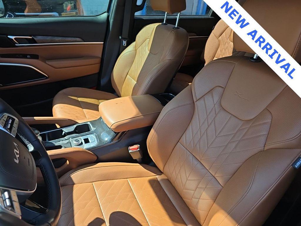 used 2024 Kia Telluride car, priced at $37,000