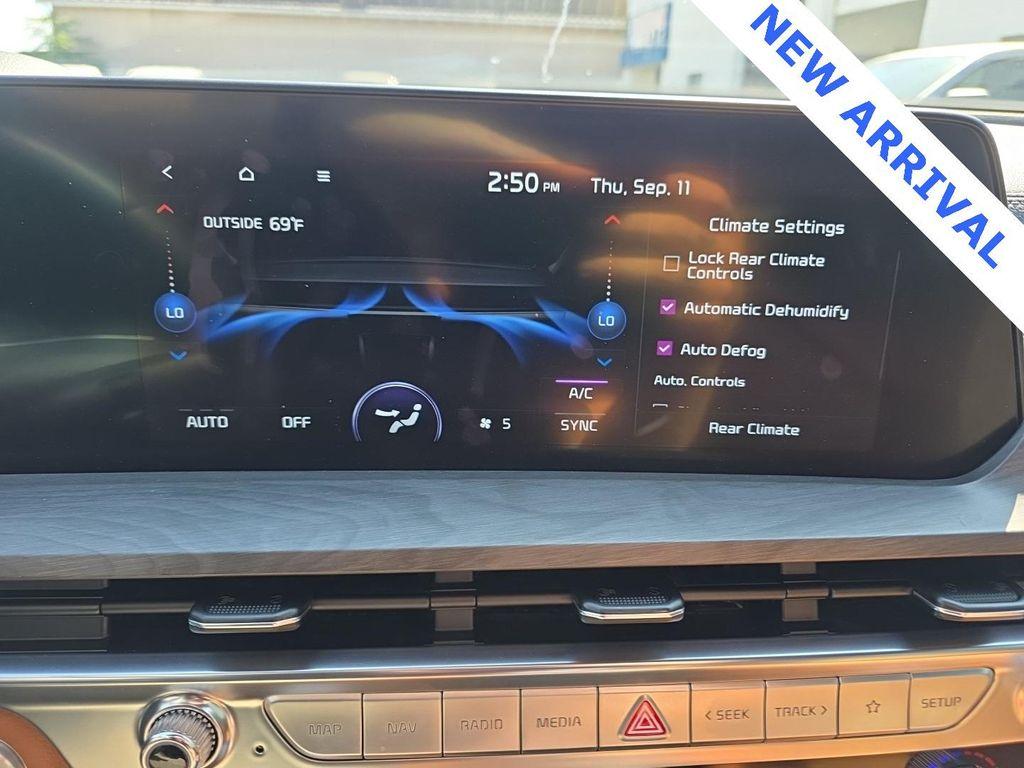 used 2024 Kia Telluride car, priced at $37,000